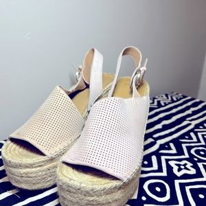 Marc fisher wedges